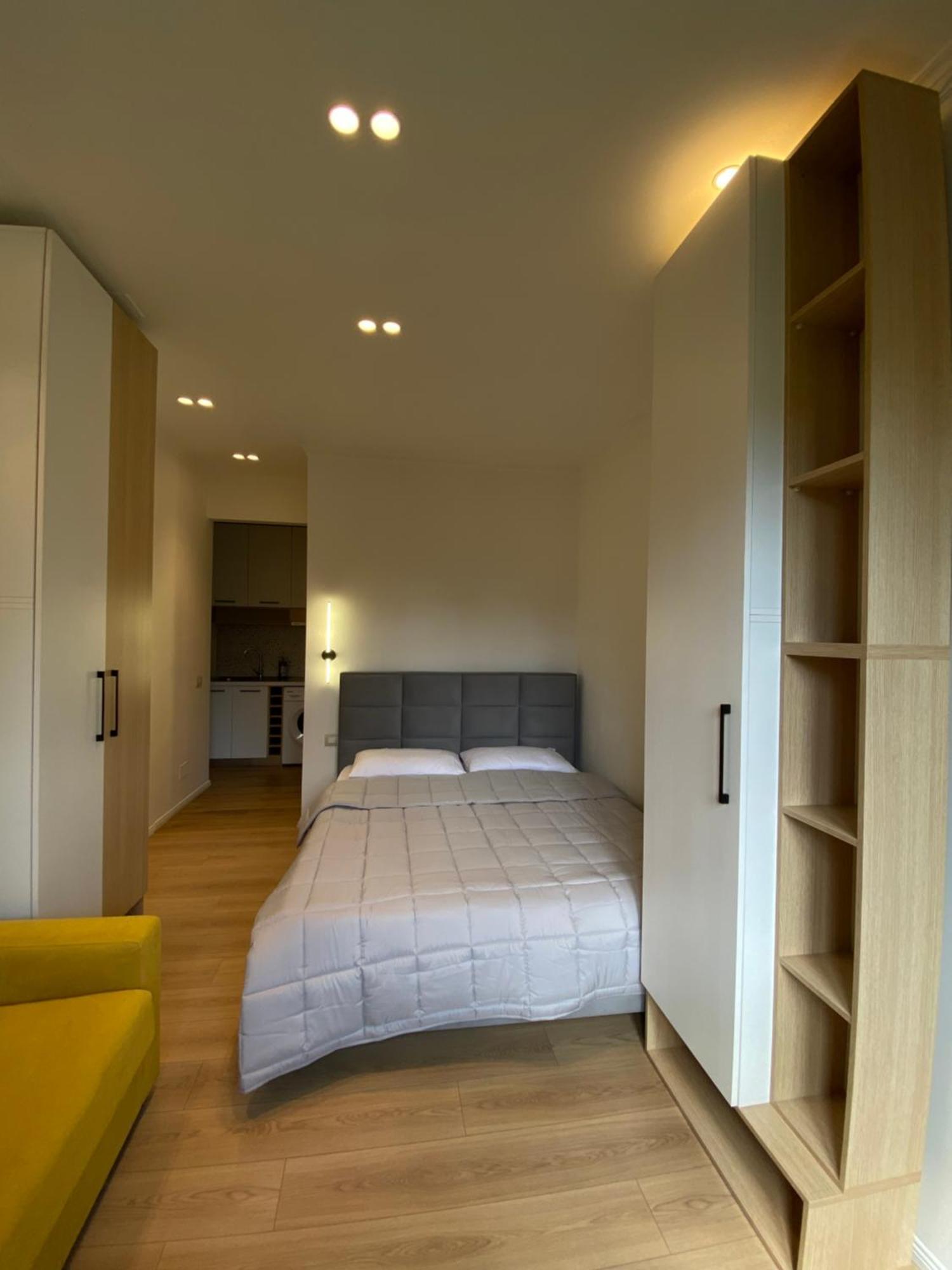 Cozycomfy Studio Тирана Екстериор снимка
